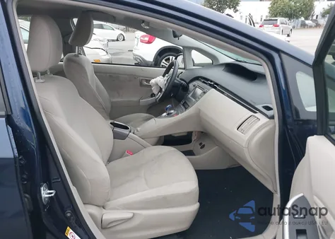 2012 Toyota Prius Three z USA, uszkodzony, nr VIN JTDKN3DU1C1574100